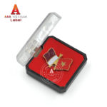 In huy hiệu kim loại cài áo giá rẻ - Mẫu 01