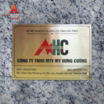 Biển công ty đẹp chất liệu đồng - Mẫu 08