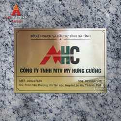 Biển công ty đẹp chất liệu đồng - Mẫu 08