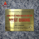 In biển công ty bảng hiệu inox vàng - Mẫu 12