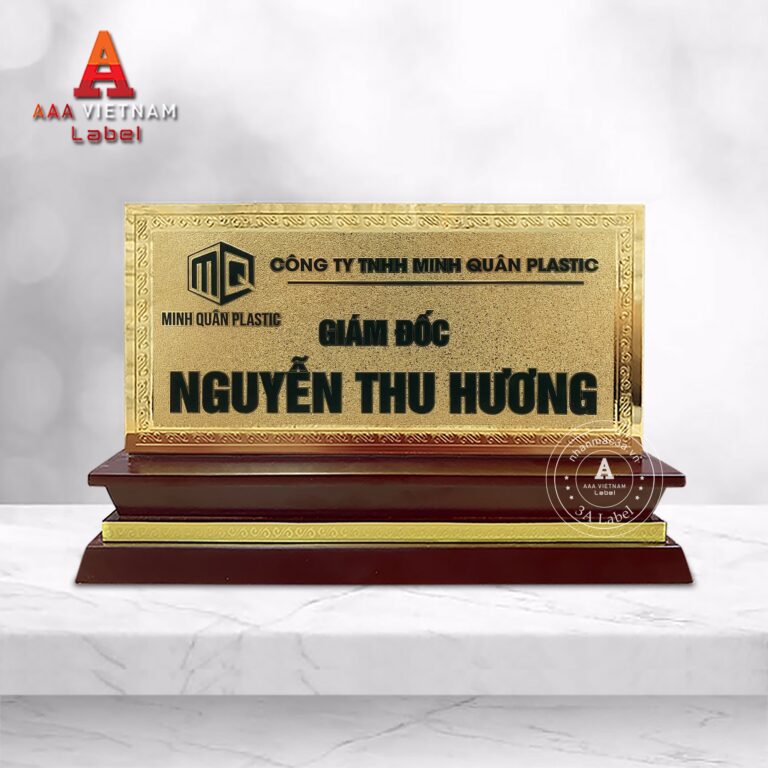 Biển chức danh cao cấp mạ vàng đế gỗ tam cấp - Mẫu 3