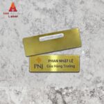 Thẻ tên nhân viên cài áo đẹp - Mẫu 09