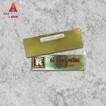 Thẻ tên nhân viên cài áo đẹp - Mẫu 07